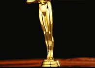 Μετάλλων μόνιμος βραβείων φλυτζανιών τύπος βάσεων τροπαίων ξύλινος για το λογότυπο συνήθειας του figure αποδεκτός